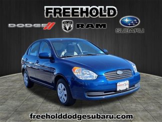 Used 2011 Hyundai Accent GLS image 1