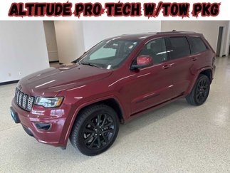 Used 2021 Jeep Grand Cherokee Laredo X image 1
