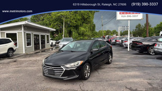 Used 2017 Hyundai Elantra SE image 1