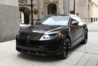 Used 2021 Lamborghini Urus image 1