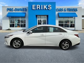 Used 2021 Hyundai Elantra SE image 1