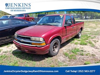 Used 1998 Chevrolet S10 Pickup LS w/ Preferred Equipment Group image 1