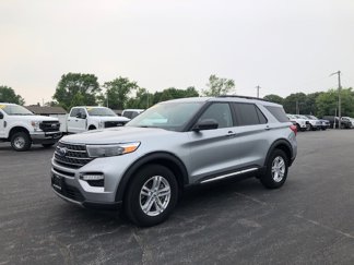 Used 2023 Ford Explorer XLT w/ Equipment Group 202A image 1