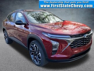 New 2025 Chevrolet Trax RS w/ Sunroof Package image 1