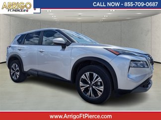 Used 2023 Nissan Rogue SV image 1