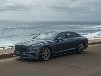 New 2025 Bentley Flying Spur Plug-In Hybrid image 1
