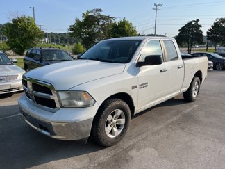 Used 2015 RAM 1500 Classic SLT image 1