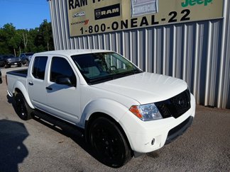 Used 2021 Nissan Frontier SV w/ Midnight Edition Floor Mats image 1