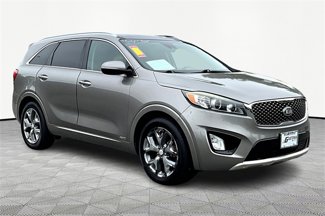 Used 2017 Kia Sorento SX image 1