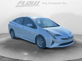 Used 2016 Toyota Prius Four image 1