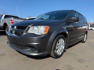 Used 2016 Dodge Grand Caravan image 1