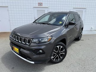 Used 2023 Jeep Compass Limited image 1