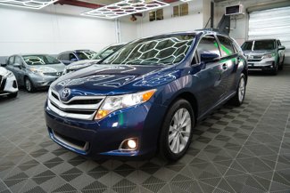 Used 2015 Toyota Venza LE image 1
