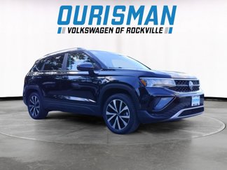 Used 2022 Volkswagen Taos SE image 1