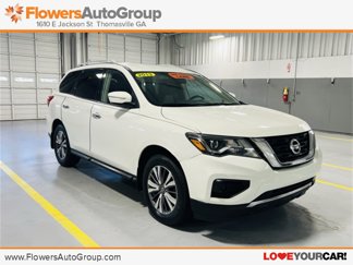 Used 2019 Nissan Pathfinder S image 1