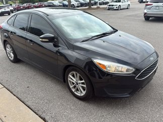 Used 2016 Ford Focus SE w/ SE Power Seat Package image 1