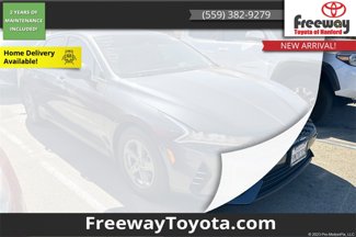 Used 2022 Kia K5 LXS image 1