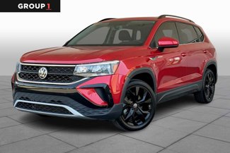 Used 2022 Volkswagen Taos SE w/ Panoramic Sunroof Package image 1