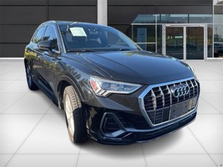 Used 2020 Audi Q3 2.0T Premium Plus image 1