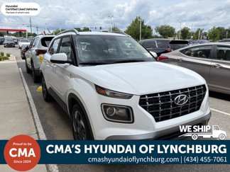 Used 2024 Hyundai Venue SEL image 1