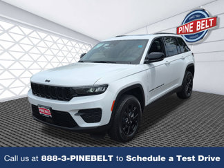 New 2025 Jeep Grand Cherokee Altitude image 1