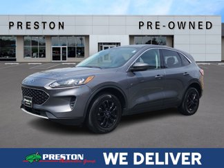 Used 2021 Ford Escape SE image 1