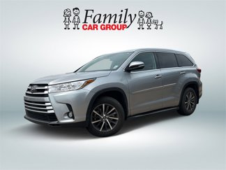 Used 2018 Toyota Highlander SE image 1