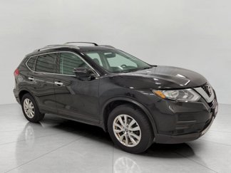 Used 2017 Nissan Rogue SV image 1