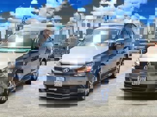 Used 2011 Volkswagen Jetta SE image 1