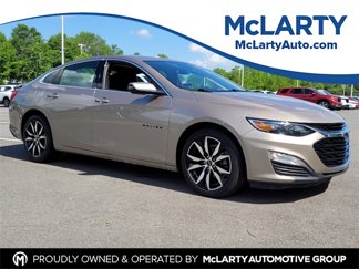 Used 2022 Chevrolet Malibu RS image 1