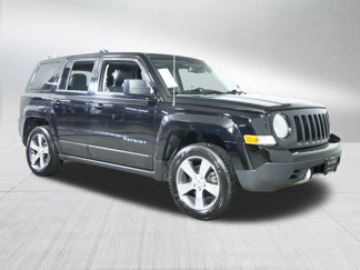 Used 2017 Jeep Patriot High Altitude image 1