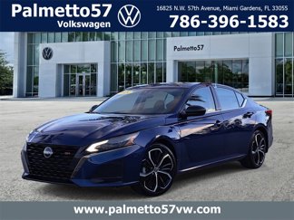 Used 2024 Nissan Altima 2.5 SR image 1