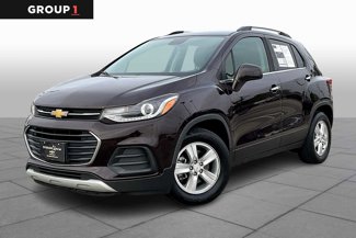 Used 2020 Chevrolet Trax LT w/ LT Convenience Package image 1