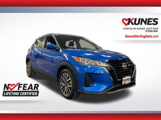 Used 2024 Nissan Kicks SV image 1