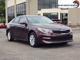 Used 2017 Kia Optima LX w/ Convenience Package image 1