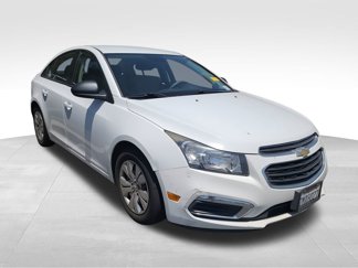 Used 2015 Chevrolet Cruze LS image 1