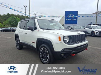 Used 2016 Jeep Renegade Trailhawk w/ Safety & Security Group image 1