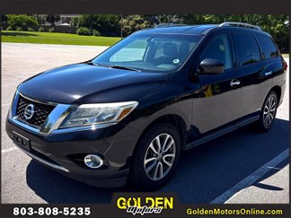 Used 2015 Nissan Pathfinder SV image 1