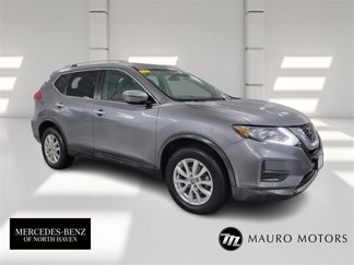 Used 2018 Nissan Rogue SV image 1