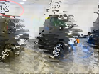 Used 2014 Dodge Grand Caravan SXT image 1