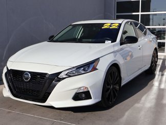Used 2022 Nissan Altima 2.5 SR w/ Midnight Edition Package image 1