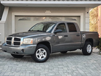Used 2007 Dodge Dakota SLT image 1