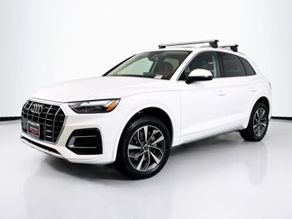 Used 2021 Audi Q5 Premium w/ Convenience Package image 1