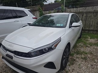 Used 2024 Kia Forte LXS image 1