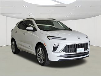 Used 2024 Buick Encore GX Avenir w/ Avenir Technology Package image 1