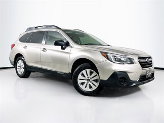 Used 2018 Subaru Outback 2.5i image 1