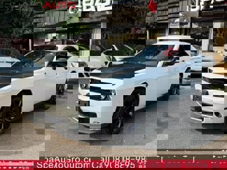 Used 2017 Dodge Challenger SXT w/ Blacktop Package image 1