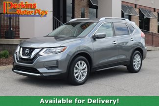 Used 2018 Nissan Rogue SV image 1
