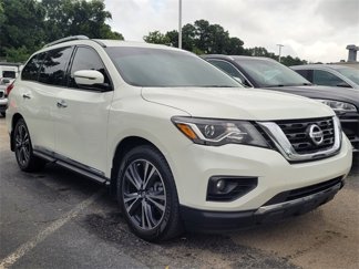 Used 2020 Nissan Pathfinder Platinum image 1