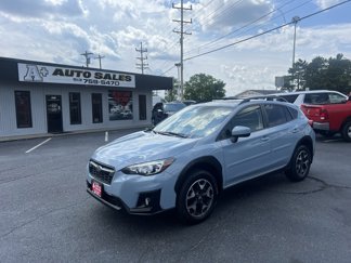 Used 2020 Subaru Crosstrek 2.0i Premium w/ Moonroof Package 2 image 1
